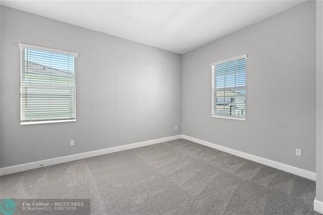 Building Photo - 5356 Liberty Ln
