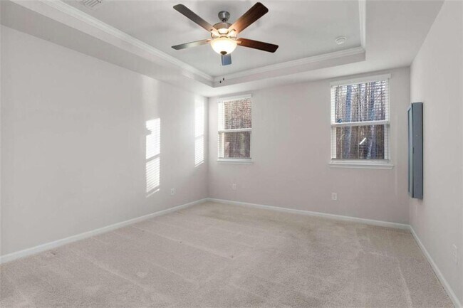 Building Photo - 15 Parkside View