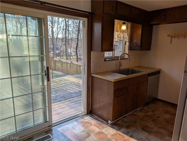 Building Photo - 3792 Baumberger Rd