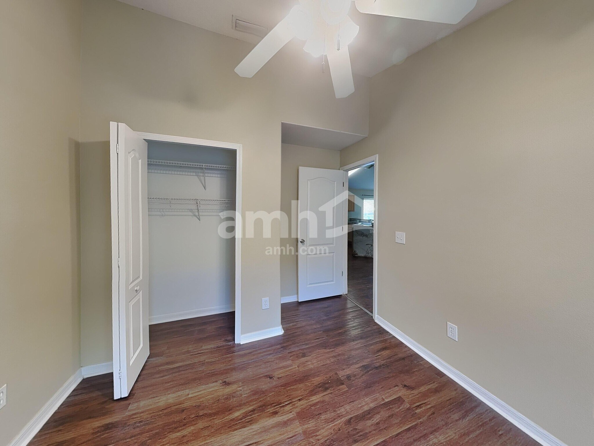 Building Photo - 5831 Wrenwater Dr