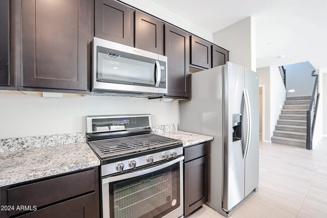 Building Photo - 8963 W Luke Ave