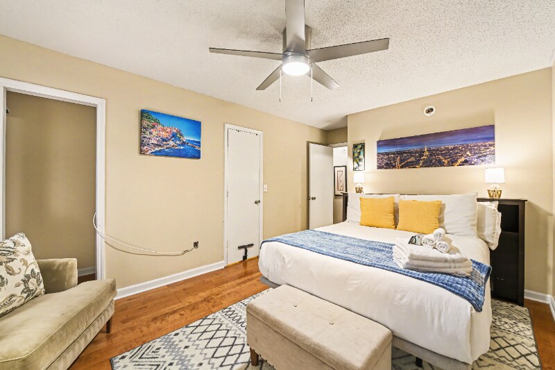 Building Photo - 507 Stinson Dr