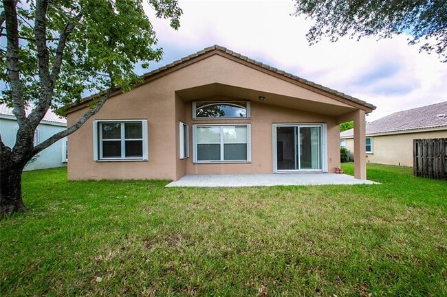 Building Photo - 13306 NW 16th St