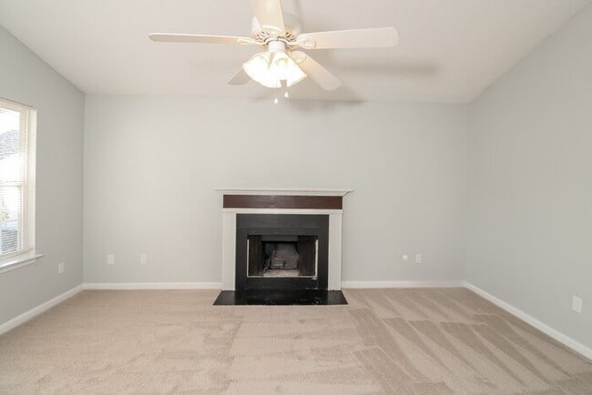 Building Photo - 3 Bedroom Home in West Columbia, SC