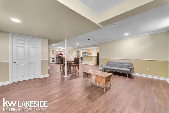 Building Photo - 51460 Blue Spruce Dr