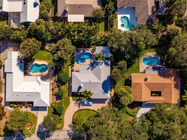 Building Photo - 1945 Anglers Cove