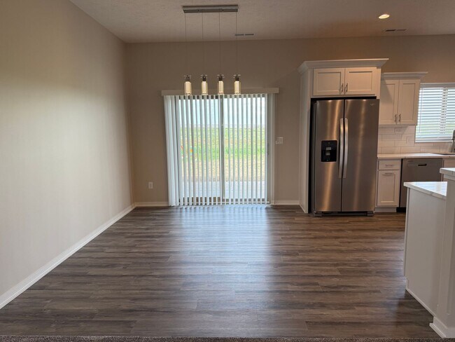 Building Photo - Brand New 2-story 3 bedroom/2.5 bath townhome