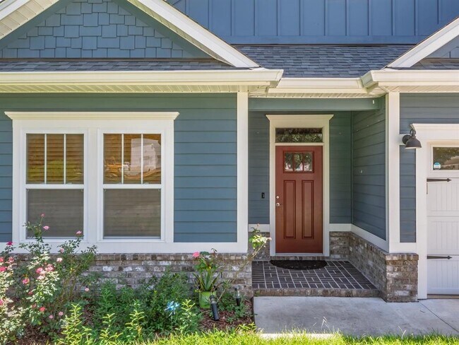 Building Photo - 855 Avery Park Dr