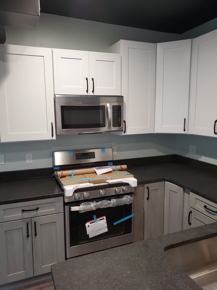 New stainless steel appliances - 2 Prospect St