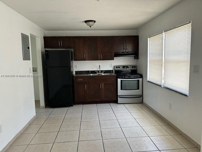 Building Photo - 10310 SW 175th St
