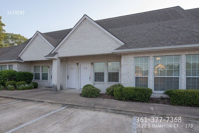 Building Photo - 3620 S Hampton Ct
