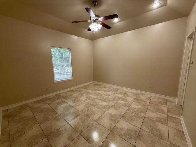 Building Photo - 710 Alta Vista Dr