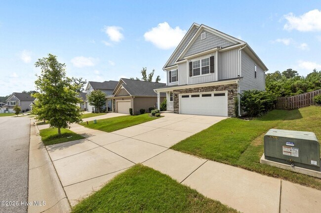 Building Photo - 424 Arrowwood Dr
