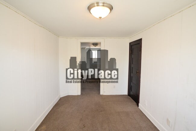 Building Photo - 2111 Ringgold Ave