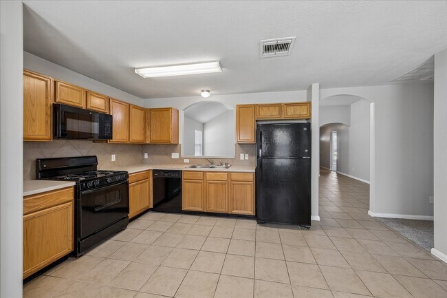 Building Photo - 19538 Aventine Plantation Dr