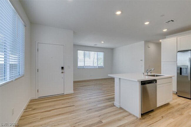 Building Photo - 1031 Valeria Rdg Ln