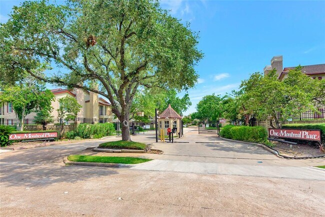 Building Photo - 2120 El Paseo St