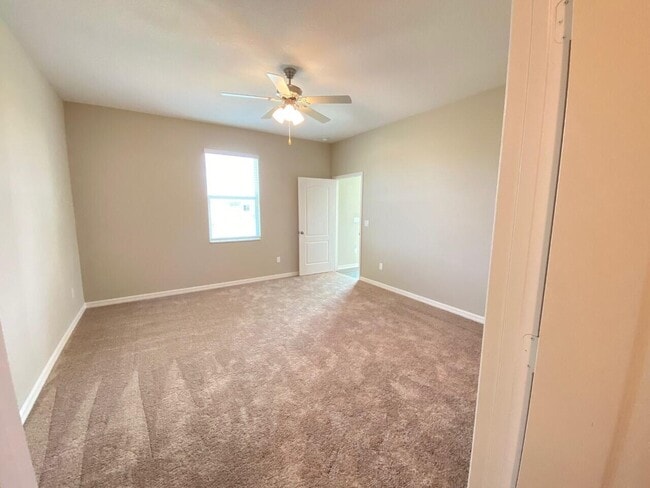 Building Photo - 1638 Merriment Way