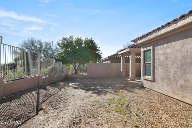 Building Photo - 9303 E Whitewing Dr