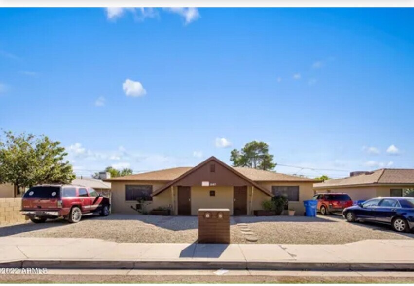 Primary Photo - 1567 W Peoria Ave