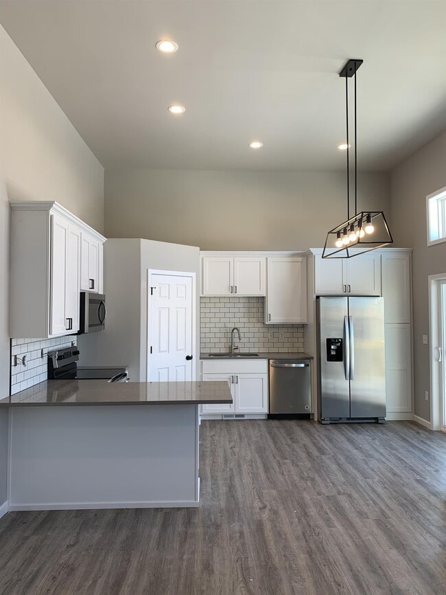 Building Photo - 3693 56th St S