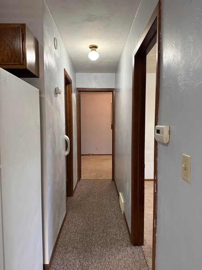 Building Photo - 204 S Buchanan St