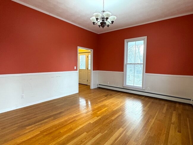 Building Photo - 6 Rockland Pl