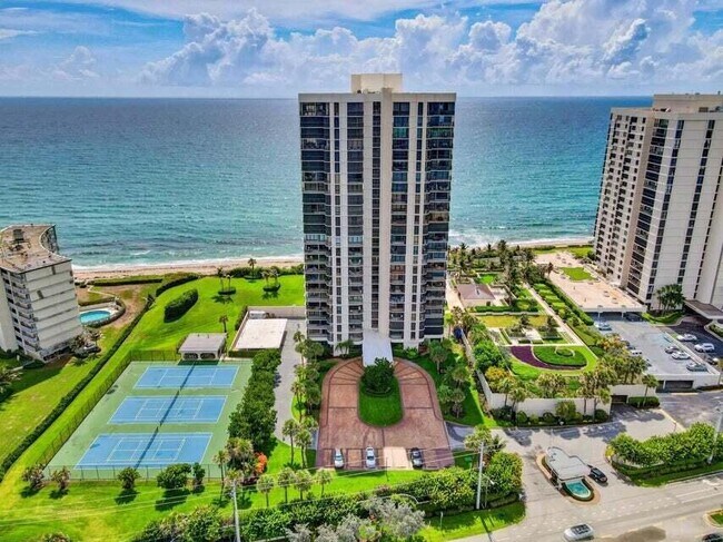 Primary Photo - 5380 N Ocean Dr