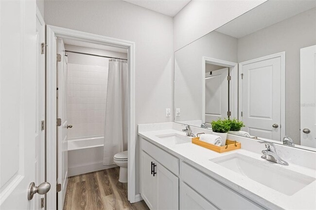 Building Photo - 3310 Amber Waves Dr