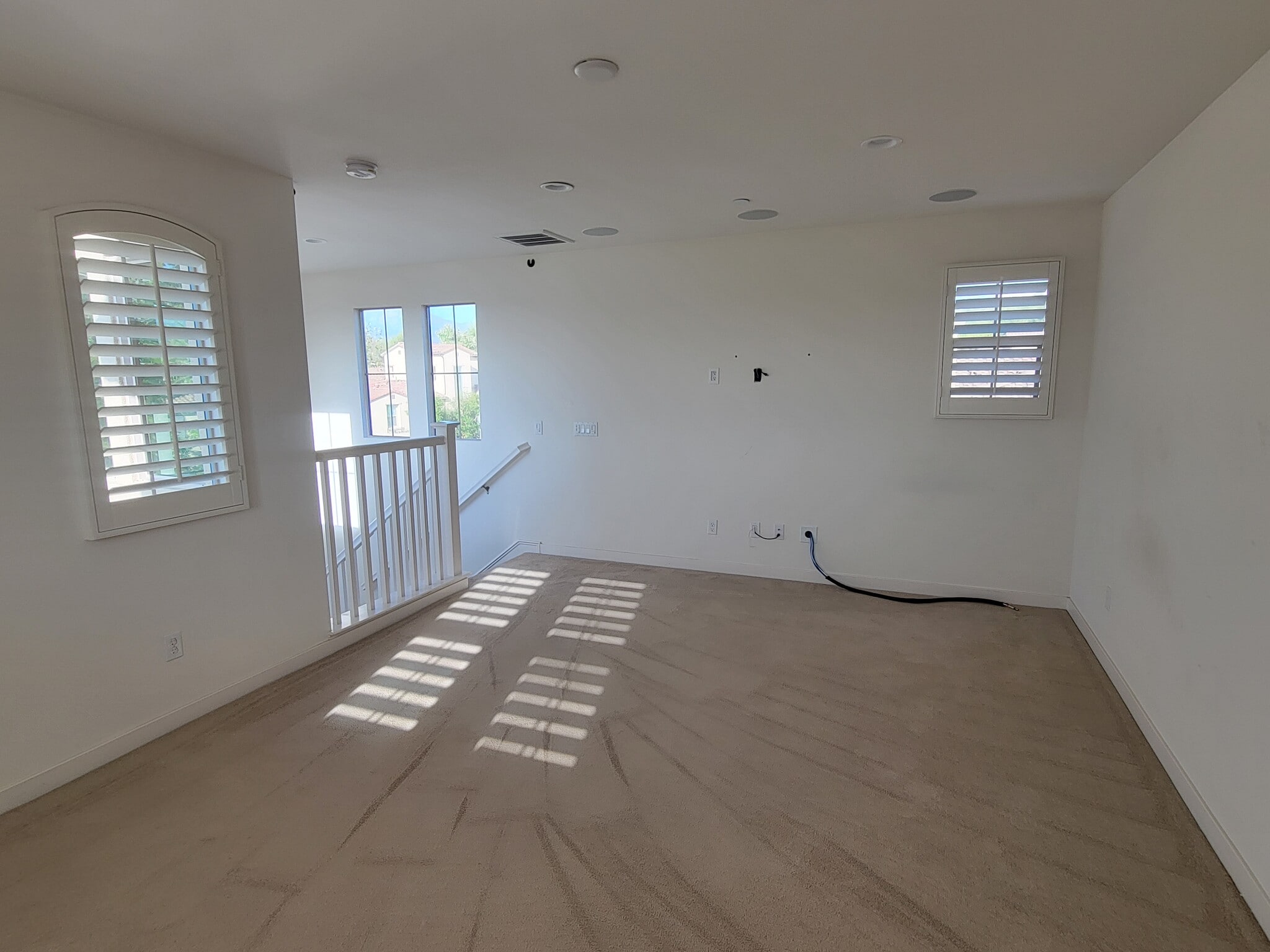 Loft on third floor - 63 Finch