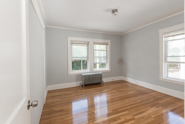 Building Photo - 112 Brush Hill Rd