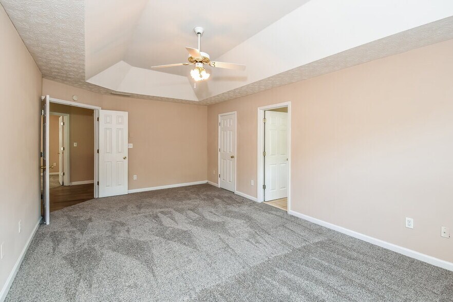 Building Photo - 1675 Berrywood Way
