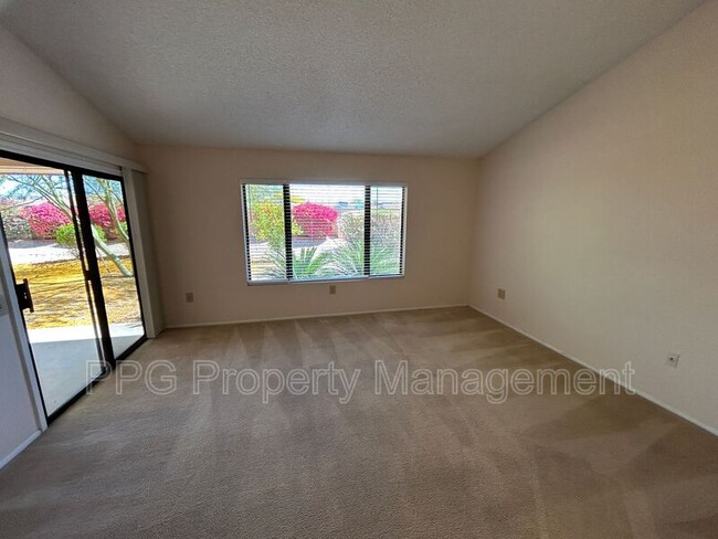 Building Photo - 18407 N 137th Dr