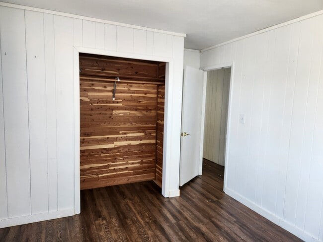 Building Photo - 20 Co Rd 4482