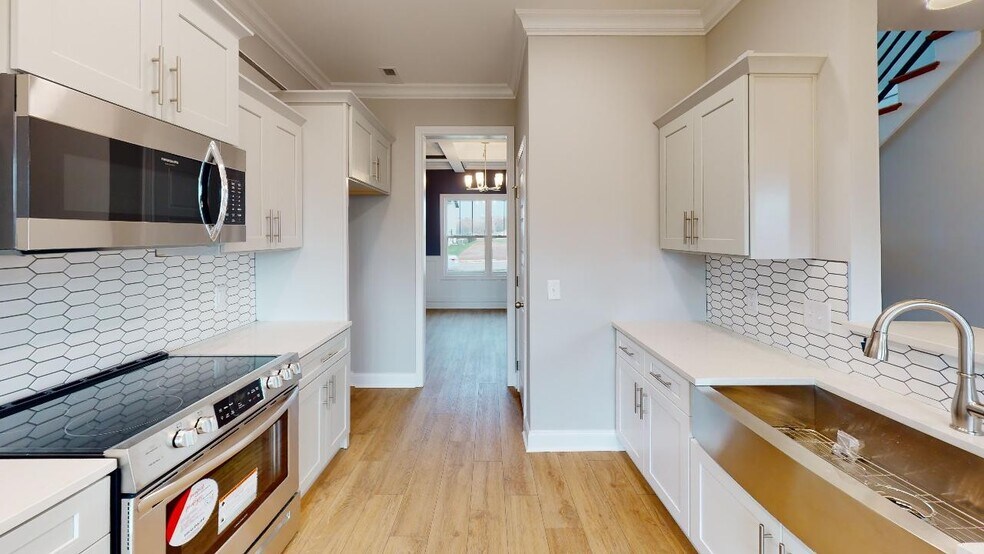 Building Photo - 217 Bluebell Dr