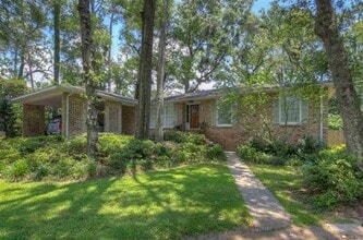 Building Photo - 453 Ivy Cir