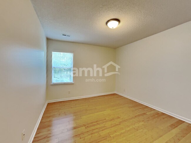 Building Photo - 13211 Peacock Ln