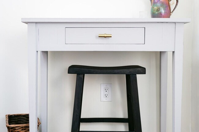 Building Photo - 2156 W 34th Pl