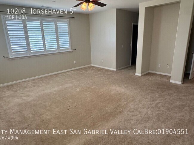 Building Photo - 10208 Horse Haven St