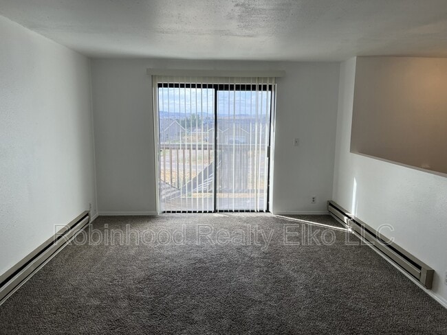 Building Photo - 397 Parkchester Dr