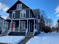 Building Photo - 56 Lincoln Ave