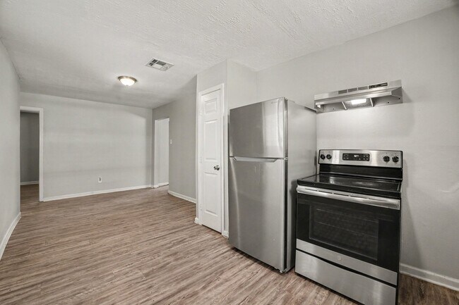 Building Photo - 8807 Barton St