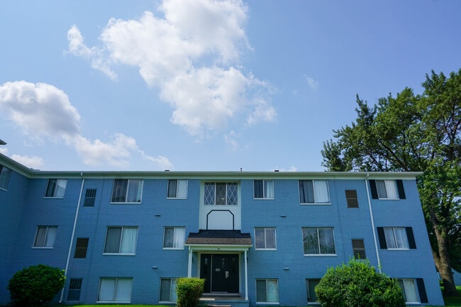 Building Photo - Gale Gardens