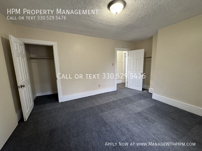 Building Photo - 1380 Garfield Ave SW