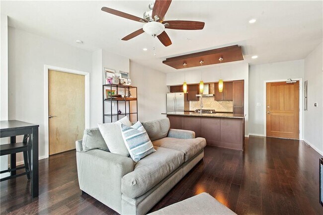 Building Photo - 1600 Barton Springs Rd