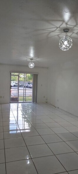 Building Photo - 15888 SW 95th Ave