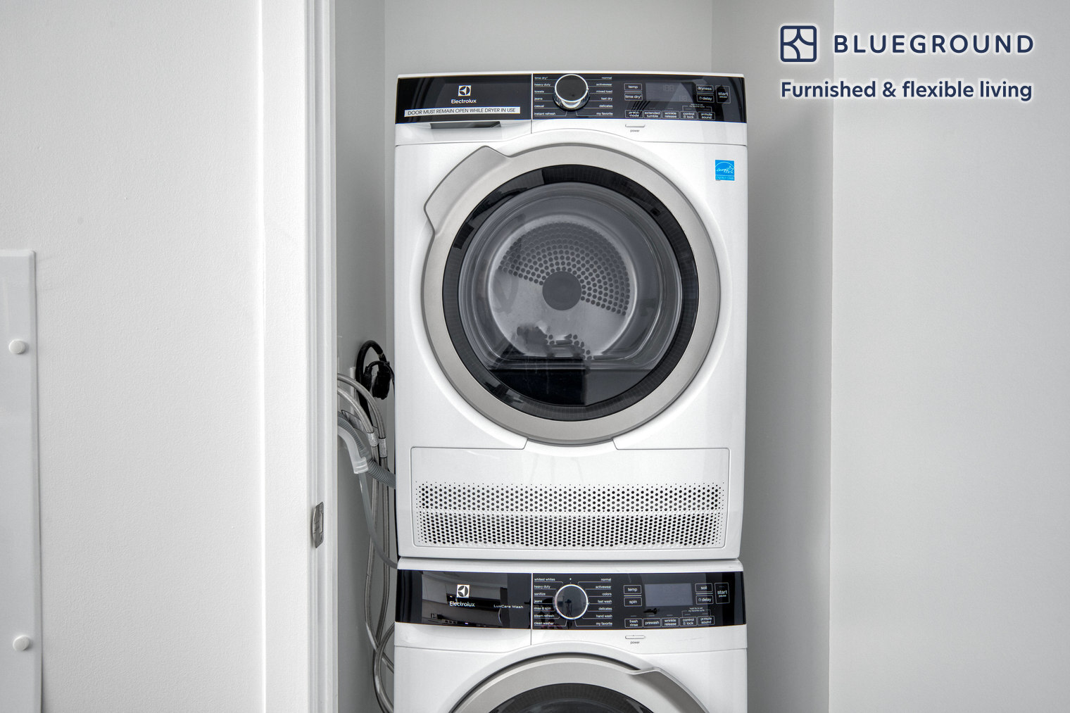 Building Photo - 949 1st St SE