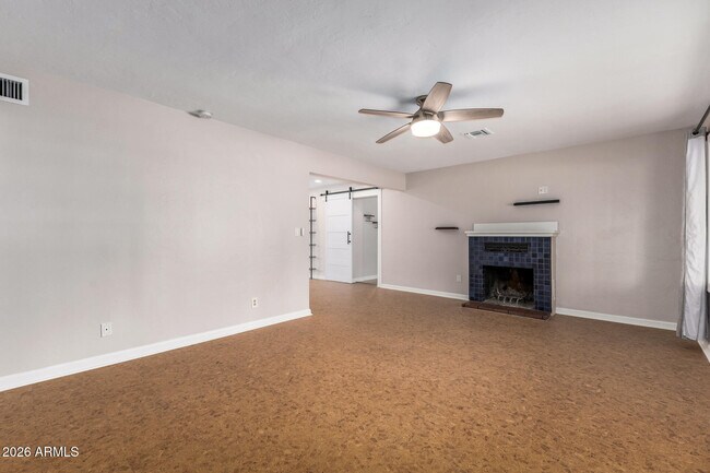 Building Photo - 2724 N 25th St