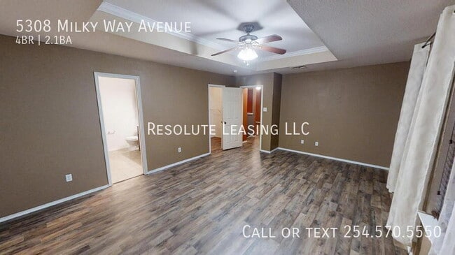 Building Photo - 5308 Milky Way Ave