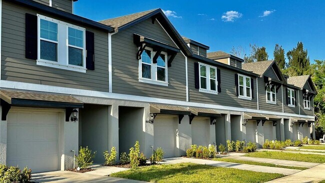 Building Photo - 5852 Ocean Isle Dr